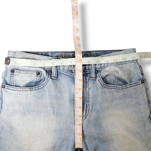 American Eagle Relaxed Straight Light Wash Core Flex Faded Denim Jeans 28x29 - Picture 10 of 11